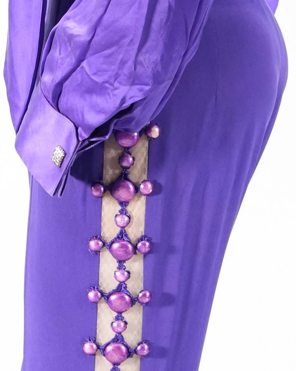 artdirectionk's tweet photo. Happy โ๏ธ Purple Friday ๐ #Prince4Ever โฎ๏ธ #TimelessPrince https://t.co/FZiHNYpHw6