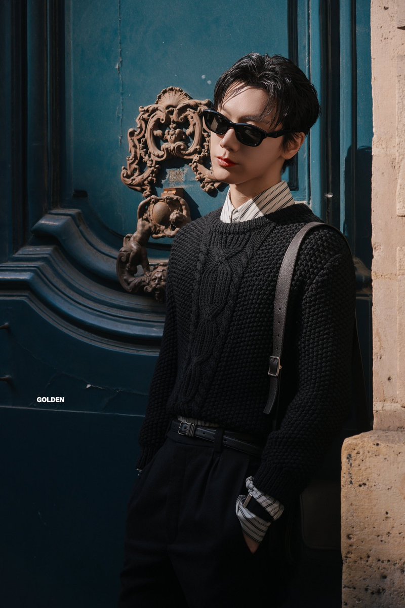 TTen_10velys's tweet photo. ทุกคน 10K เท่านั้น งานไวๆๆๆๆ

TEN AT SAINT LAURENT SUMMER27 
#TENforYSLPFW27
#Saintlaurentxten https://t.co/Bi2bhETDAb