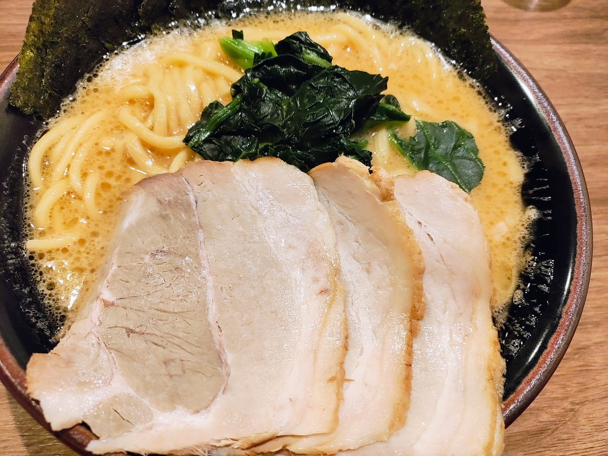 same_star's tweet photo. 武田家旭川店に

醤油MAXラーメン😋

#ラーメン
#醤油ラーメン
#旭川 https://t.co/kg00ZIWuLf