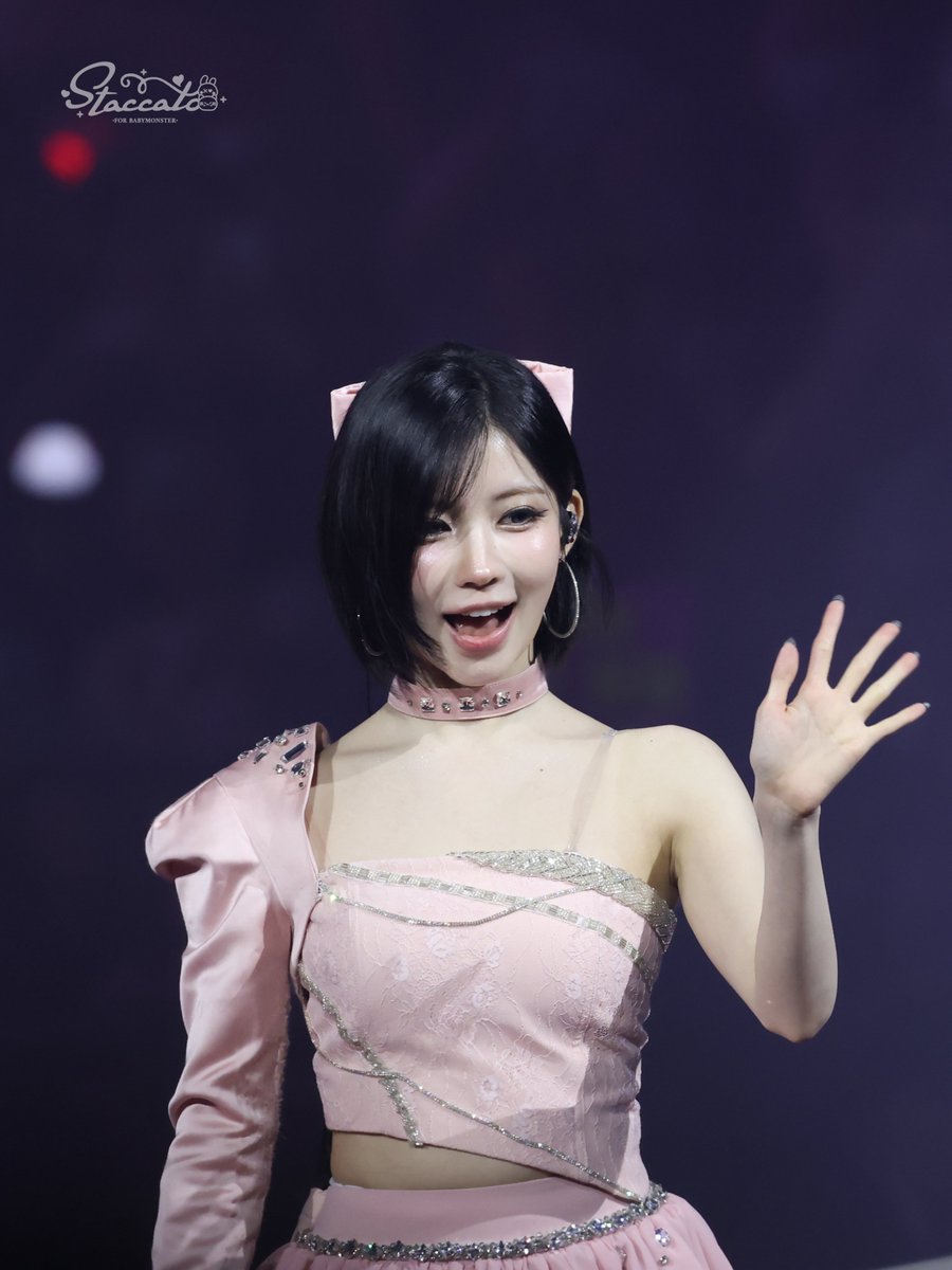 Staccato_Bmeow's tweet photo. 260912🇲🇴
Asa🐱🐱

#BABYMONSTER #베이비몬스터 
#아사 #ASA #榎並杏紗 #ENAMIASA https://t.co/1XlIfMCg8t