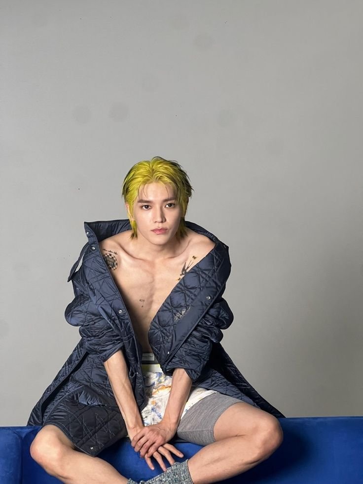 FashionistD's tweet photo. We announce #TAEYONG as THE FACE OF SEPTEMBER 2026!☀️
congratulations to Taeyong, his team and his beloved fans! 🏆 https://t.co/D9cgLogysR