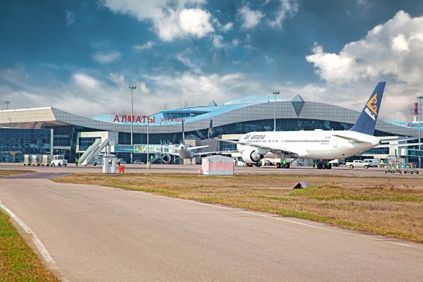 airportsint's tweet photo. @Clifford_Chance has advised @TAVairports on the successful US$670m senior secured financing of @AirportAlmaty.

#ALA #airport #expansion #financing #aviation #banking #CAPEX #maintenance #infrastructure https://t.co/v3KHUnm7Iw