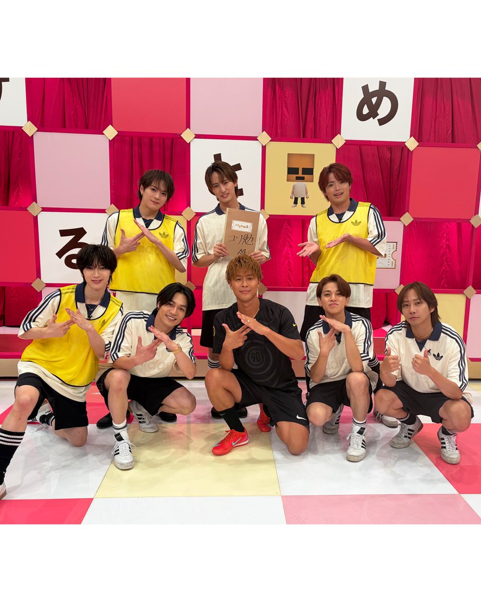 kerutomeru_cx's tweet photo. 📷₊⟡- #けるとめる 𝕠𝕗𝕗 𝕤𝕙𝕠𝕥

サッカー知識ゼロでも楽しめる.ᐟ✧ ݁˖
「コソ勉」第3弾はᝰ✍꙳⋆
超気持ちいいスルーパス32連発⭑.ᐟ
#トラジャ も大興奮٩(๑˃̵ᴗ˂̵๑)۶

けるとめるファミリー
柿谷曜一朗のレクチャーで実践も
またもや、まさかの事態に.ᐟ.ᐣ⊹ ࣪ ˖

お楽しみに𐐃◡𐐃 https://t.co/wr6lgxoHzP