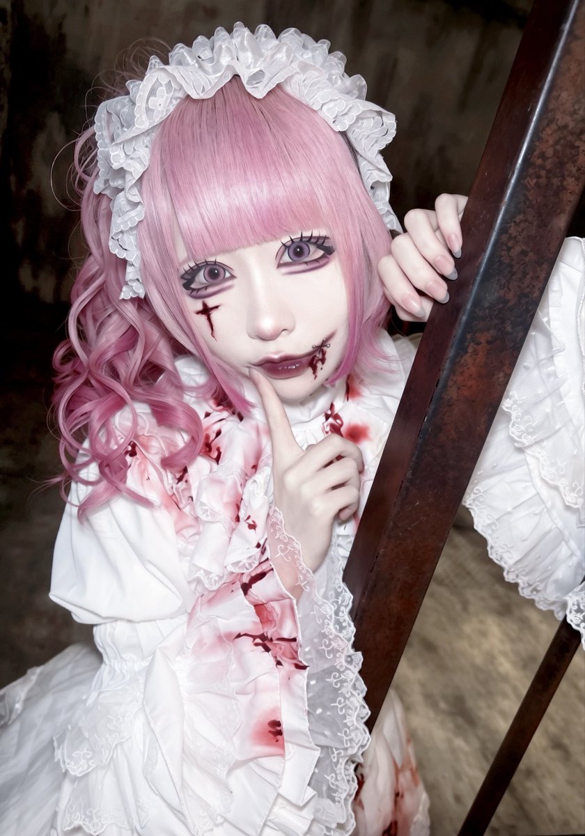 Riria_M_i_M's tweet photo. 甘い血ちょうだい？꒷꒦ https://t.co/kFVNbikftq