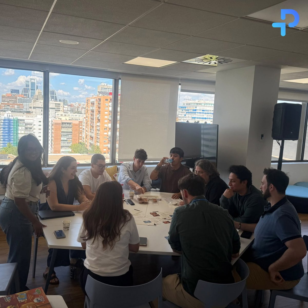 ProdwareES's tweet photo. 🎲¡Vuelven los juegos de mesa a la oficina de #Madrid!😀 
Una gran oportunidad para compartir tiempo de calidad con compañeros de diferentes áreas, fortalecer relaciones y fomentar un ambiente de trabajo basado en la colaboración, la confianza y el compañerismo.
#BeProdware https://t.co/PlGBFmxE2V