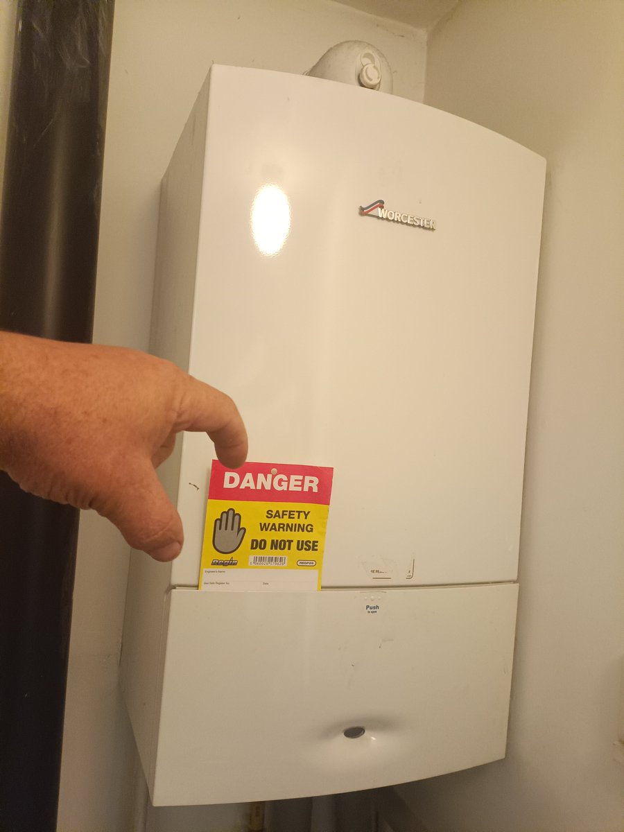 GasManGod's tweet photo. Things you love to see on a Friday morning 
Amen and all that https://t.co/mRRct8DDRP