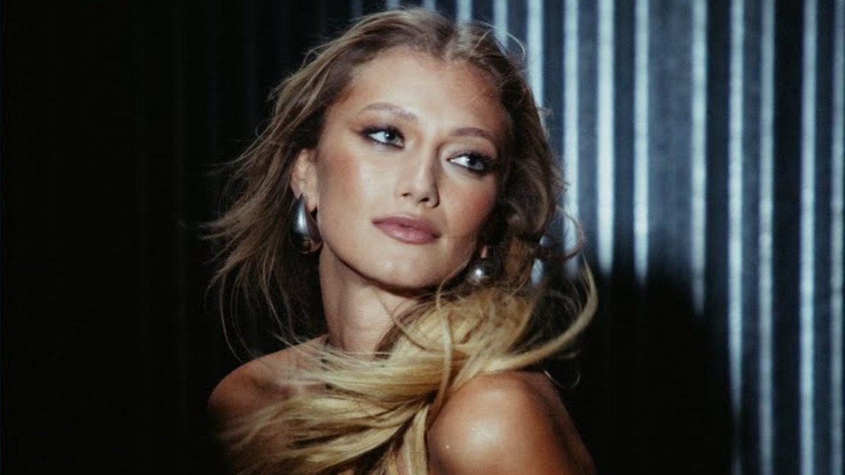 CultureFixUK's tweet photo. German Star Leony Serves Defiant Electro-Pop On ‘Way Too Late’

https://t.co/BM9GeOJjnH

#Leony https://t.co/VvSpDML4lV