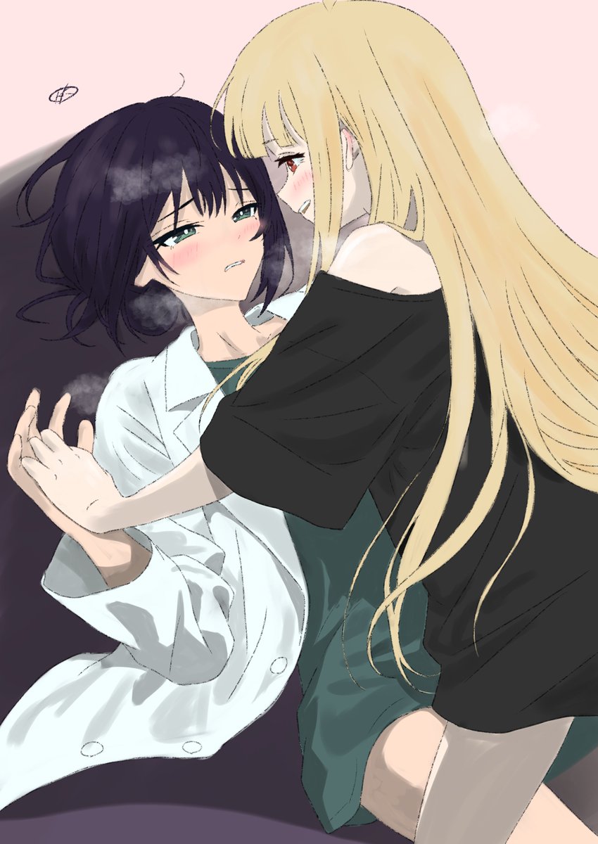Corn_20's tweet photo. 「明日はお仕事休みでしょ？♡」 https://t.co/XHcnakZgvJ
