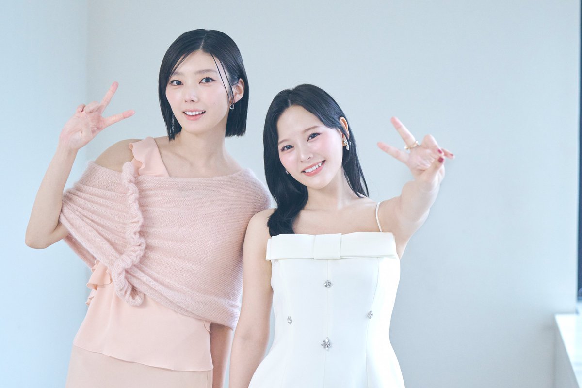 mezamashimedia's tweet photo. 現在公開中『踊る大捜査線 N.E.W. メトロポリスを駆け抜けろ！』に出演

藤吉夏鈴さん(櫻坂46)＆齊藤なぎささんのサイン入りチェキを4名様にプレゼント☆

応募方法(希望のチェキ番号など)や〆切はインタビュー記事をチェック！
https://t.co/eeO5xpIPma https://t.co/Z5E3ftqx2v