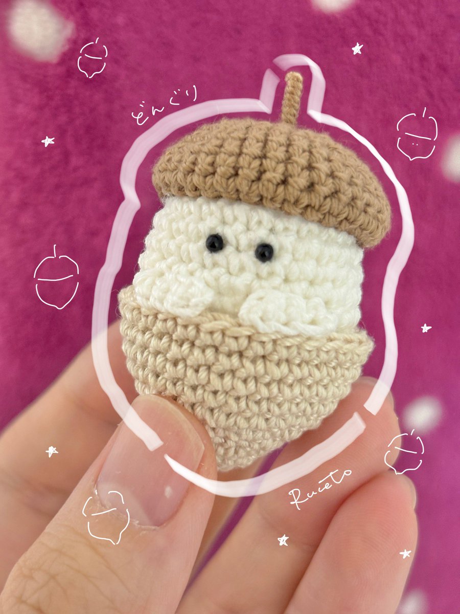 eto_ruceto's tweet photo. 新作のどんぐりおばけちゃん( ᜊ˙˘˙ )ᜊ
この子は高円寺のトゥーティッキ(@Tootickikoenji )さんに納品予定です♩
#おばけちゃん https://t.co/0cfk4wLZ1P