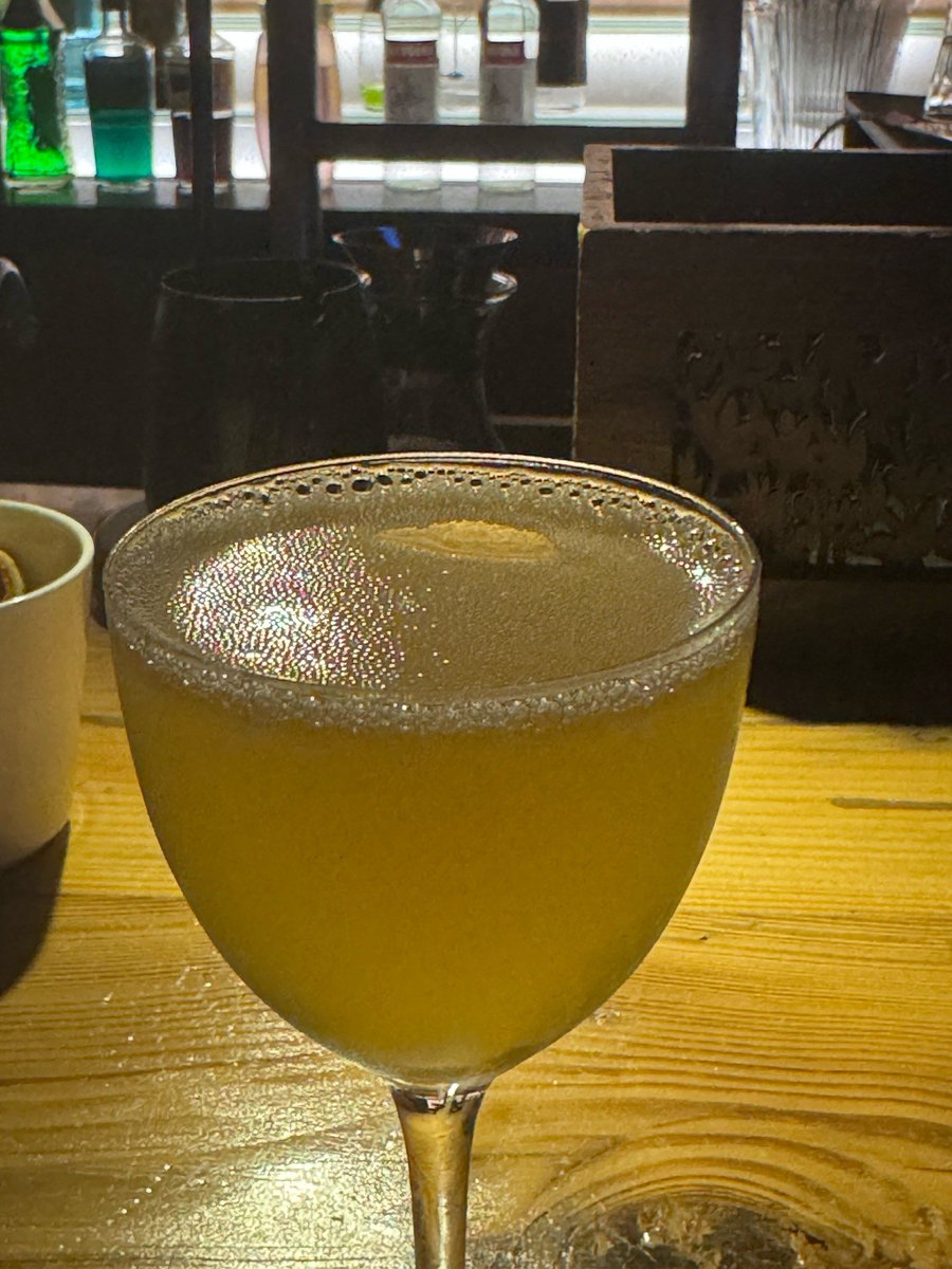 matthmedi_3_f08's tweet photo. This summer I tried the new bar in town—though the menu had a random typo, it still made a fun, light cocktail perfect for a post-work pick-me-up. https://t.co/AvNrpeQReH