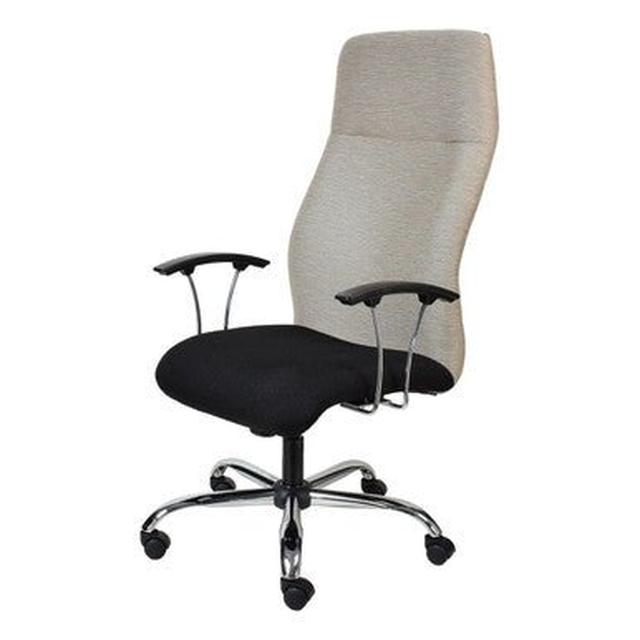 officestockgrp's tweet photo. Elevate your workspace with the Rhona Posture High-Back Office Chair. Engineered for executive comfort and professional style, it supports your posture all day long. We deliver country wide in South Africa. Shop Now. #OfficeChair #HomeOffice https://t.co/ZdVhglqlr6