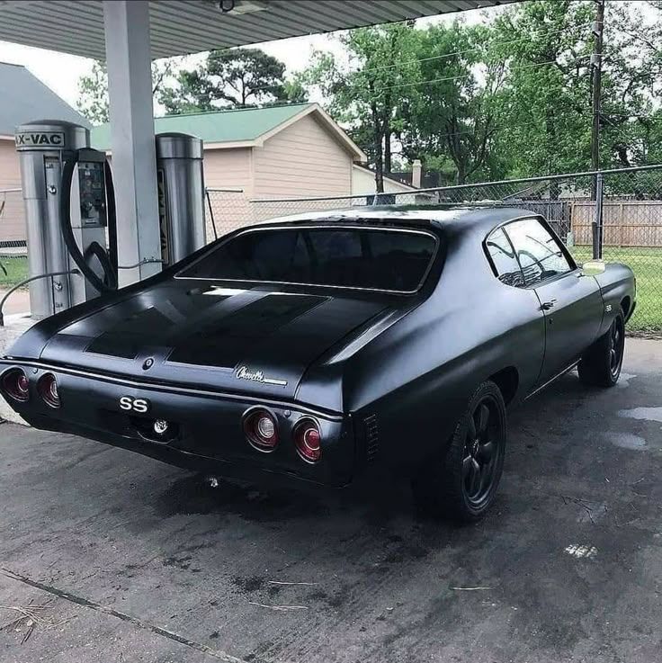 Auto_Porn's tweet photo. old school cool https://t.co/BTecvQenxq