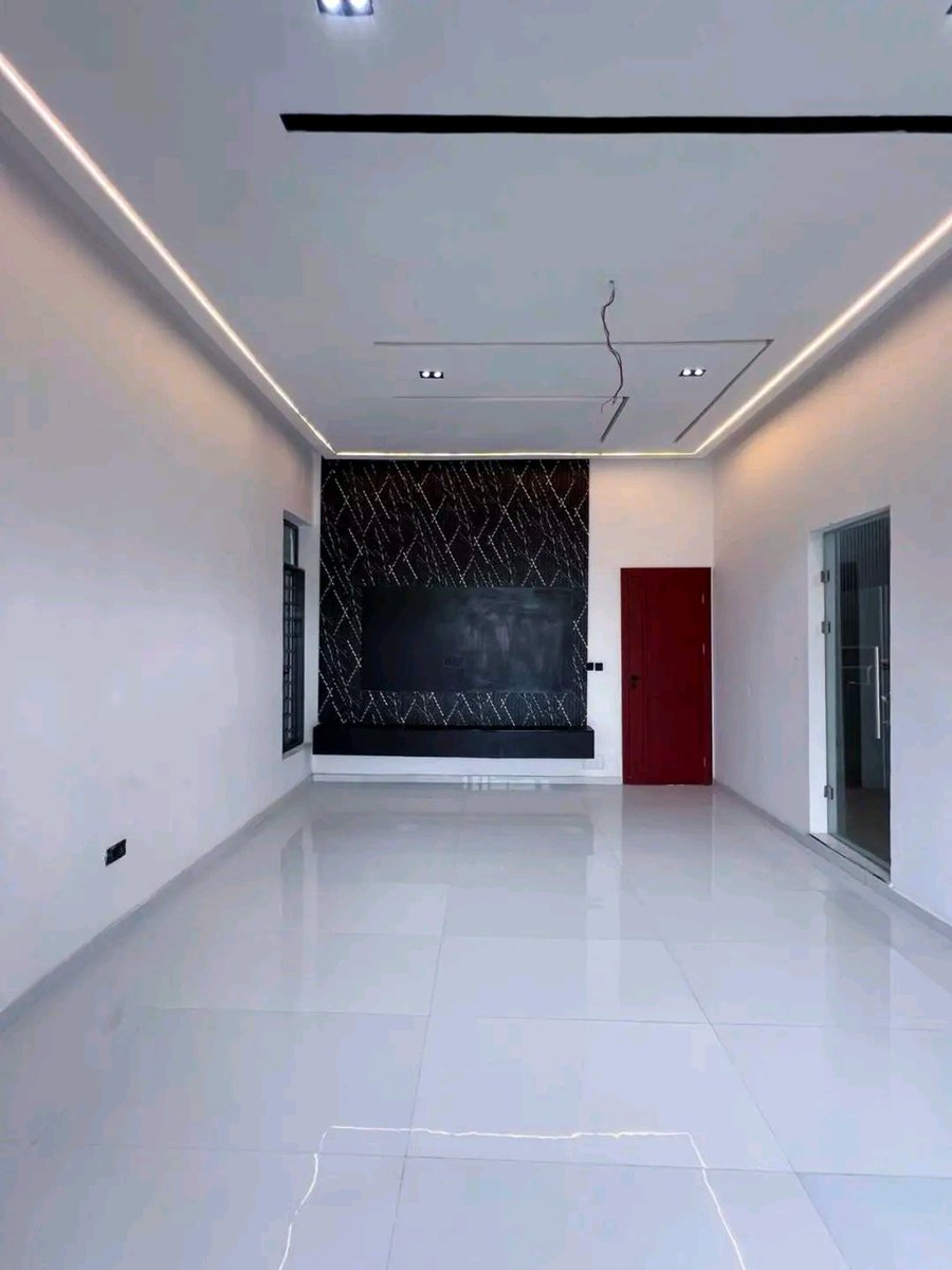 futurelandlords's tweet photo. FOR SALE: Stunning 5 Bedroom Fully Detached Duplex with Premium Finishing.

LOCATION: Lekki Palm City, Ajah.

PRICE: N260m

FEATURES:
- All Rooms En-suite 
- ⁠Spacious Rooms 
- ⁠Fully Equipped Kitchen
- ⁠Dining Area 
- ⁠Family Lounge 
- ⁠Visitor’s Toilet 
- ⁠Walk-in Closet https://t.co/QxsmW9mGbY