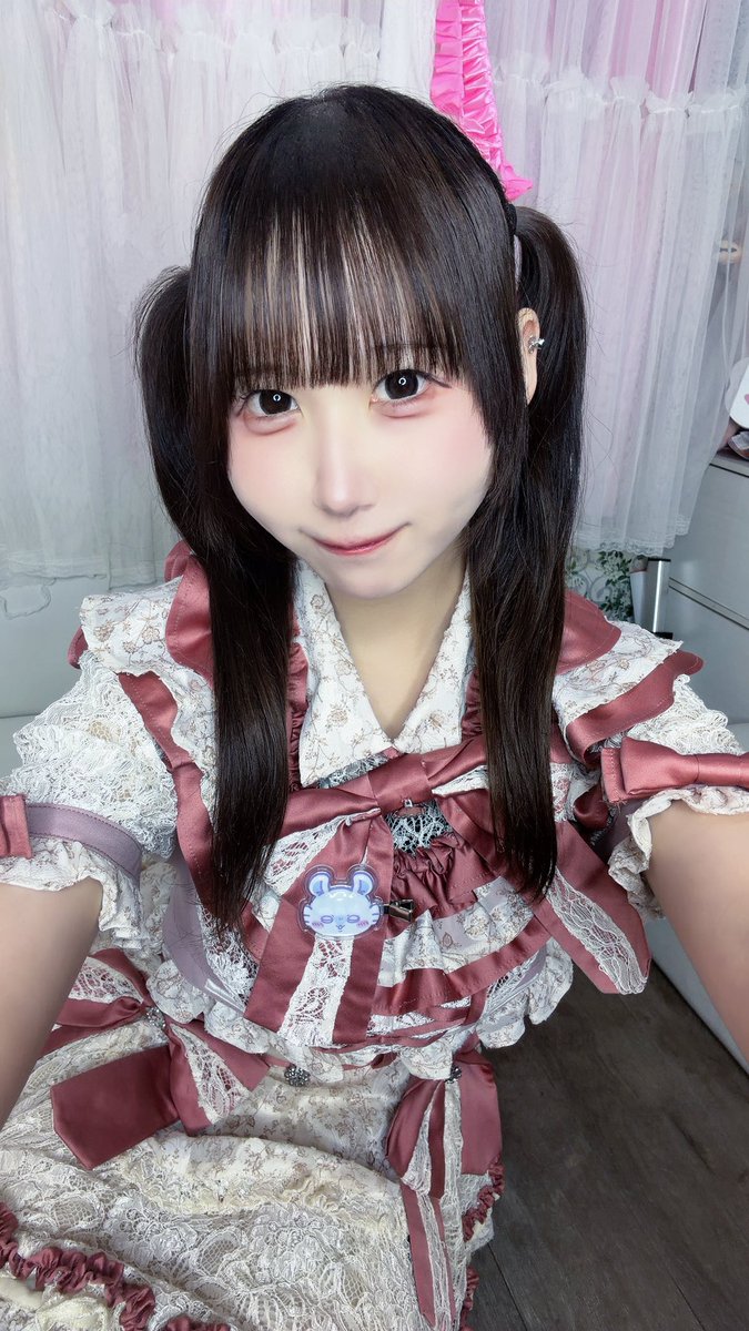 mona_parfun's tweet photo. 斜め角度から失礼します！
19-Lいますฅ ˆ.  ̫.ˆ ฅ♪
#コンカフェ嬢  #自撮り界隈  #いいね返し https://t.co/OXR1r8ARXU