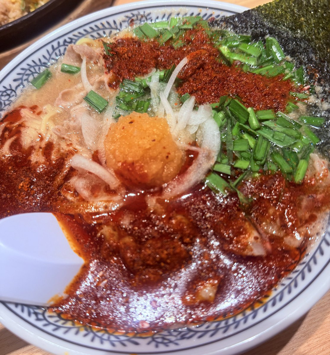 azuri_ri's tweet photo. 久々に唐辛子浴びた https://t.co/0txrPINPYl