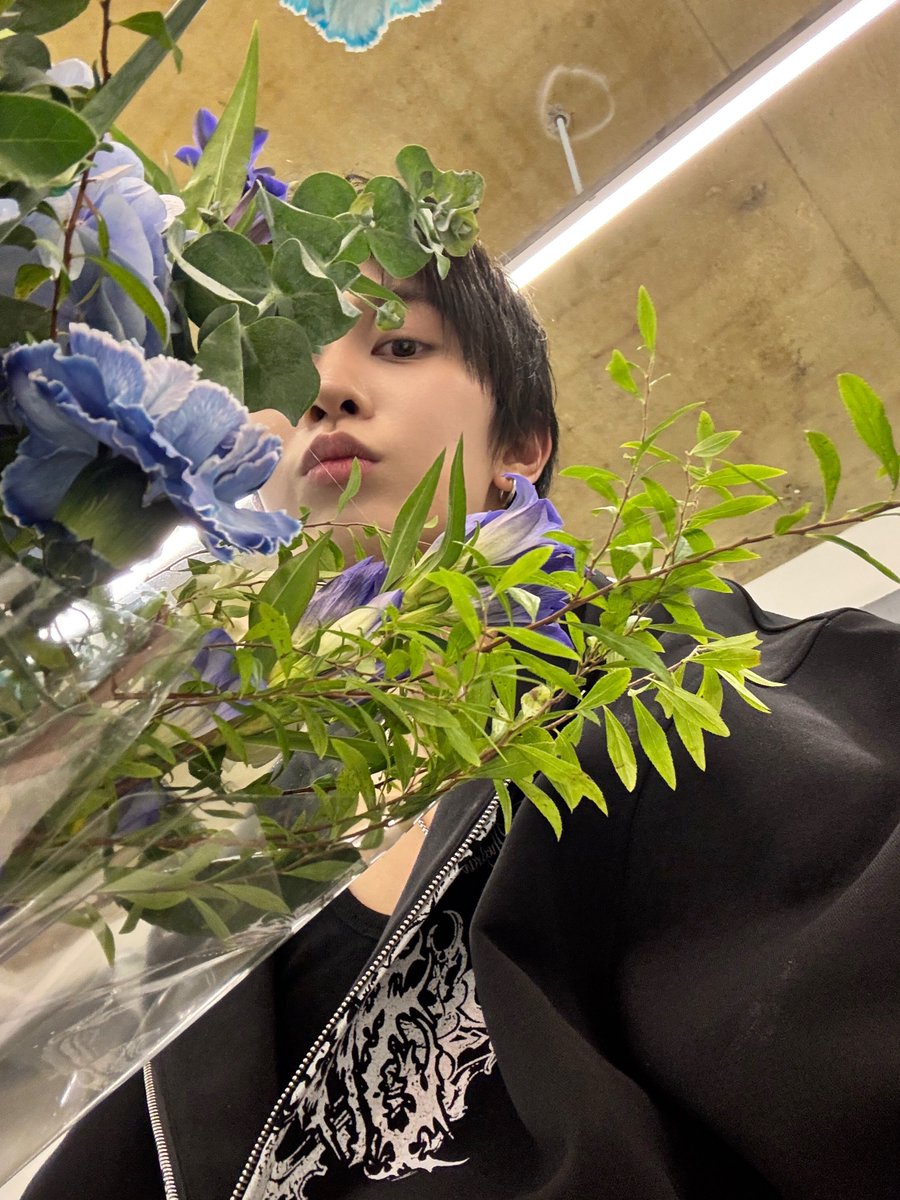 unnuung's tweet photo. 인증 해주는 착둥이🫳🏻🫳🏻🫳🏻
#차승환 https://t.co/19gFH2oaNd