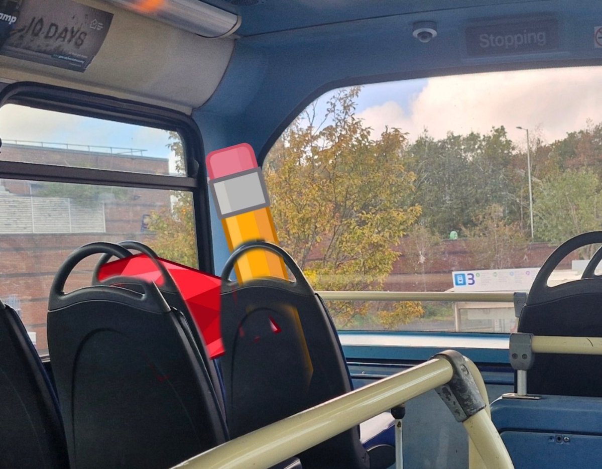 Frostedcatmint's tweet photo. Rubycil on a bus :) #bfdi https://t.co/uStSmezdF2