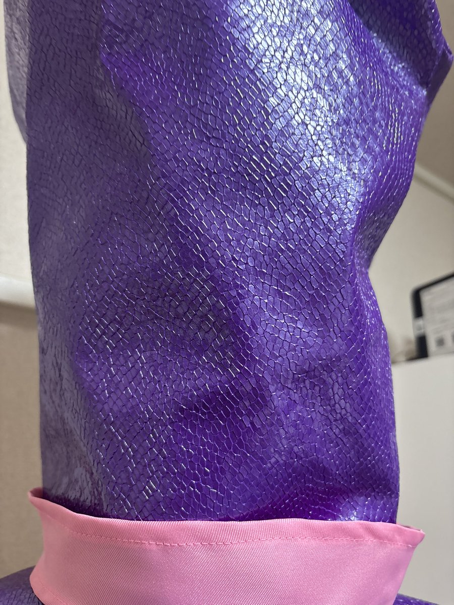 Shiom_new's tweet photo. コスコミえぐいwww

フレンジーのファシリエ欲しくてオーダーした結果がこれww

5.3万払ってゴミ届いたんだけどwwww

マジでTwitterの評価見てから買うべきだったわ　

てかこのランドールの皮膚剥がして作ったようなクソ帽子は何なん？？？www https://t.co/T8mtMTIYuK