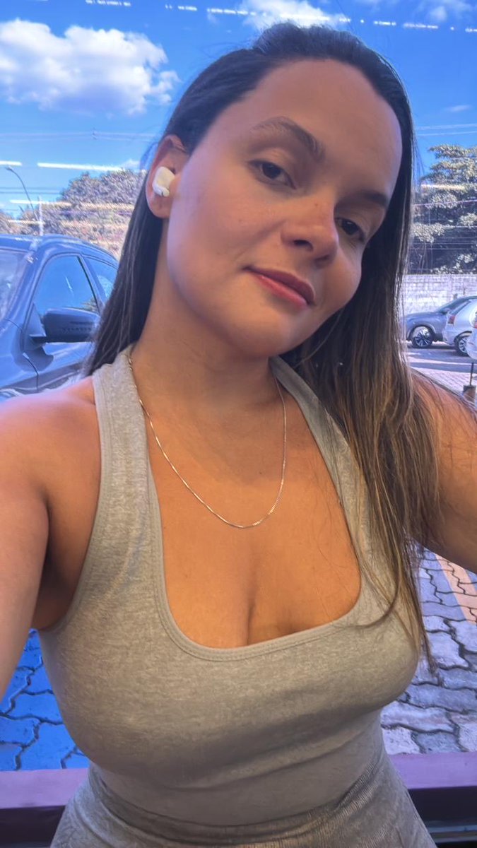 LohaneRose's tweet photo. Profite bien de ta journée 💕 https://t.co/OSiHSPkp3G