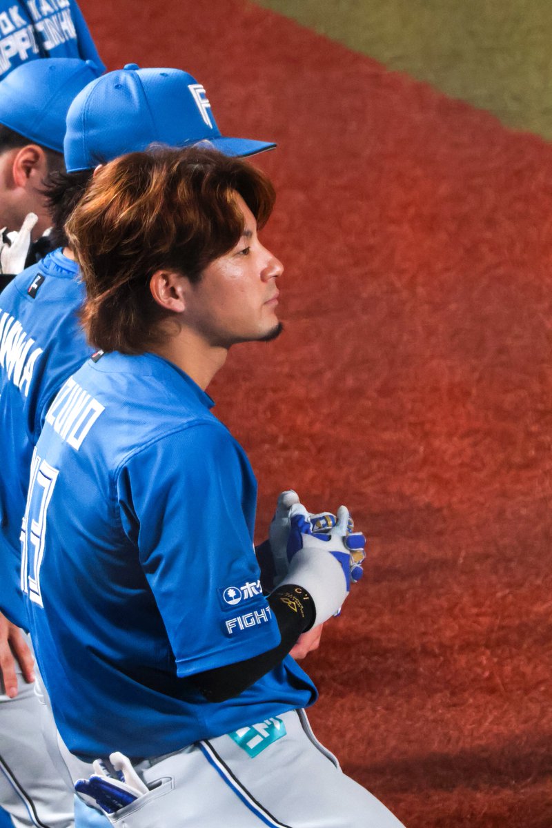 2OOOblueee's tweet photo. ［261001］ZOZOマリンスタジアム
どうして皆さんこんなに髪ふわふわなんですか⁇🫧
#lovefighters #大塚瑠晏 #進藤勇也 #水野達稀 https://t.co/ZM6TOrnQhS