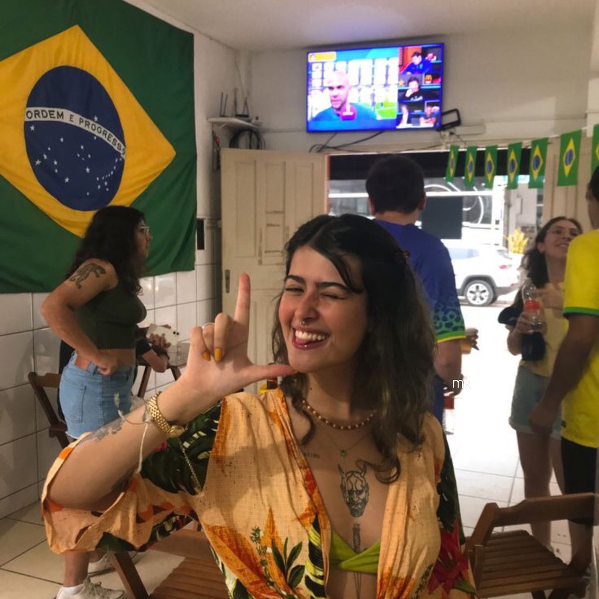 pictmrk's tweet photo. totalmente lulizada!!! 🇧🇷❤️🌟 https://t.co/ObE9Bwd01B