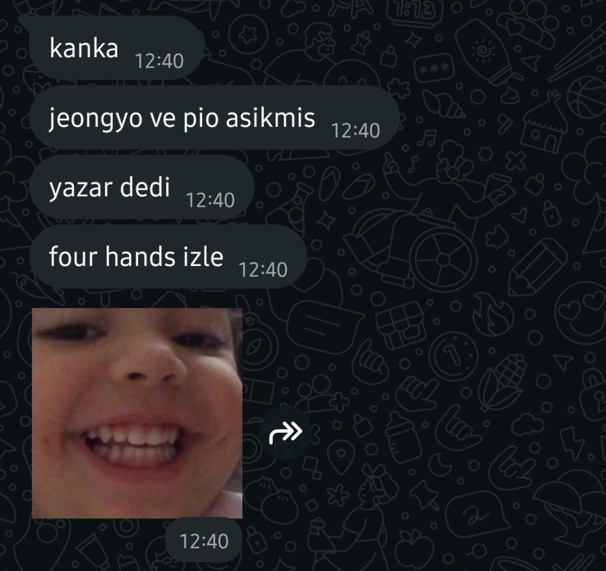 elysiannlore's tweet photo. sırf diziyi izliyim diye arkadaşlarımın bana uyguladığı son hamle https://t.co/LjWgEDK7Fo