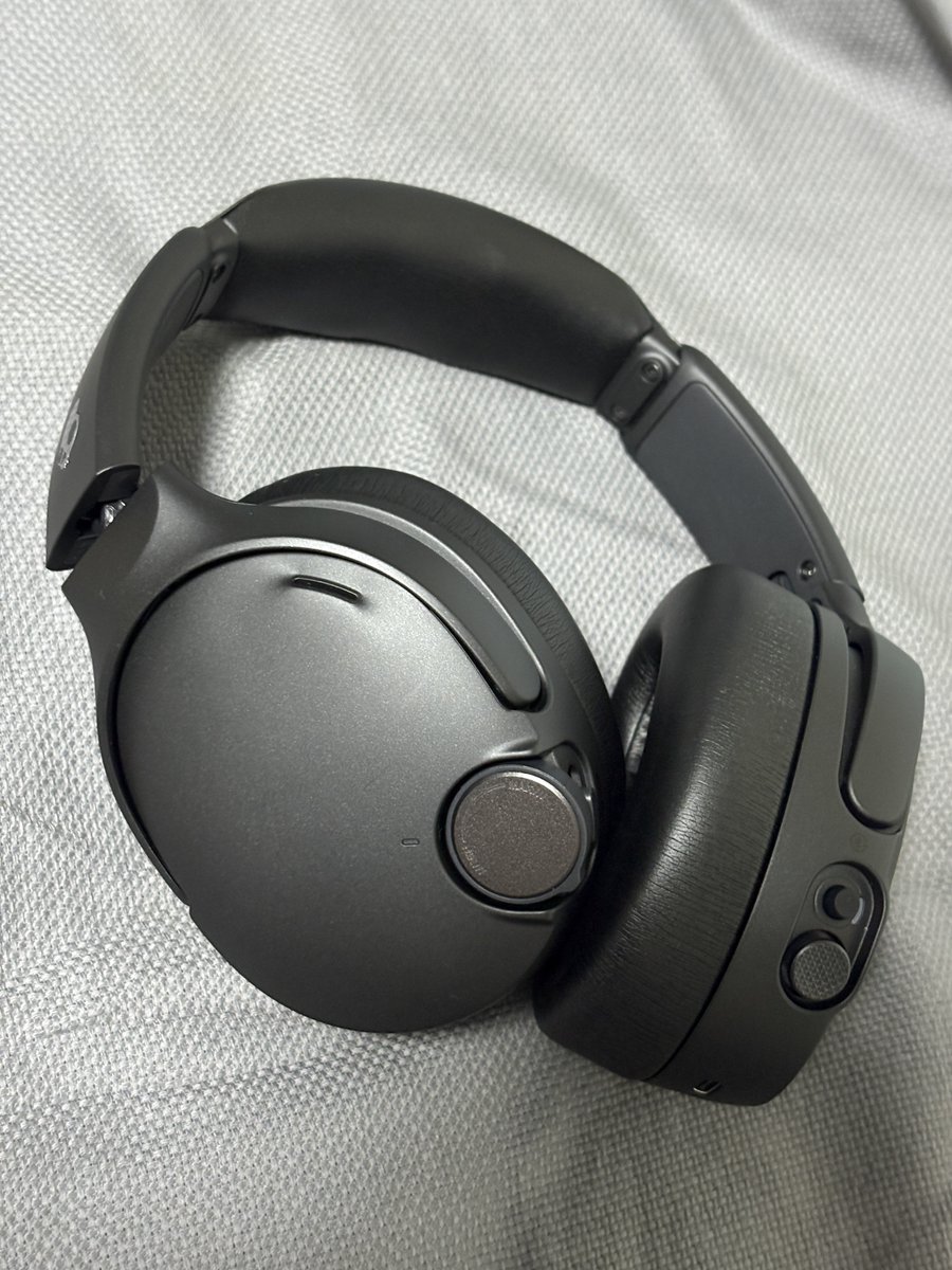 exitzel's tweet photo. Skullcandy 
Crusher 1080 ANC with Sound by BOSE
待ってた！���しい！神！
初めて聴いた時ほんとに感動のサウンドだったからな

これで謎に12個目のCrusherになった！
#Skullcandy https://t.co/n9tc9UoAre