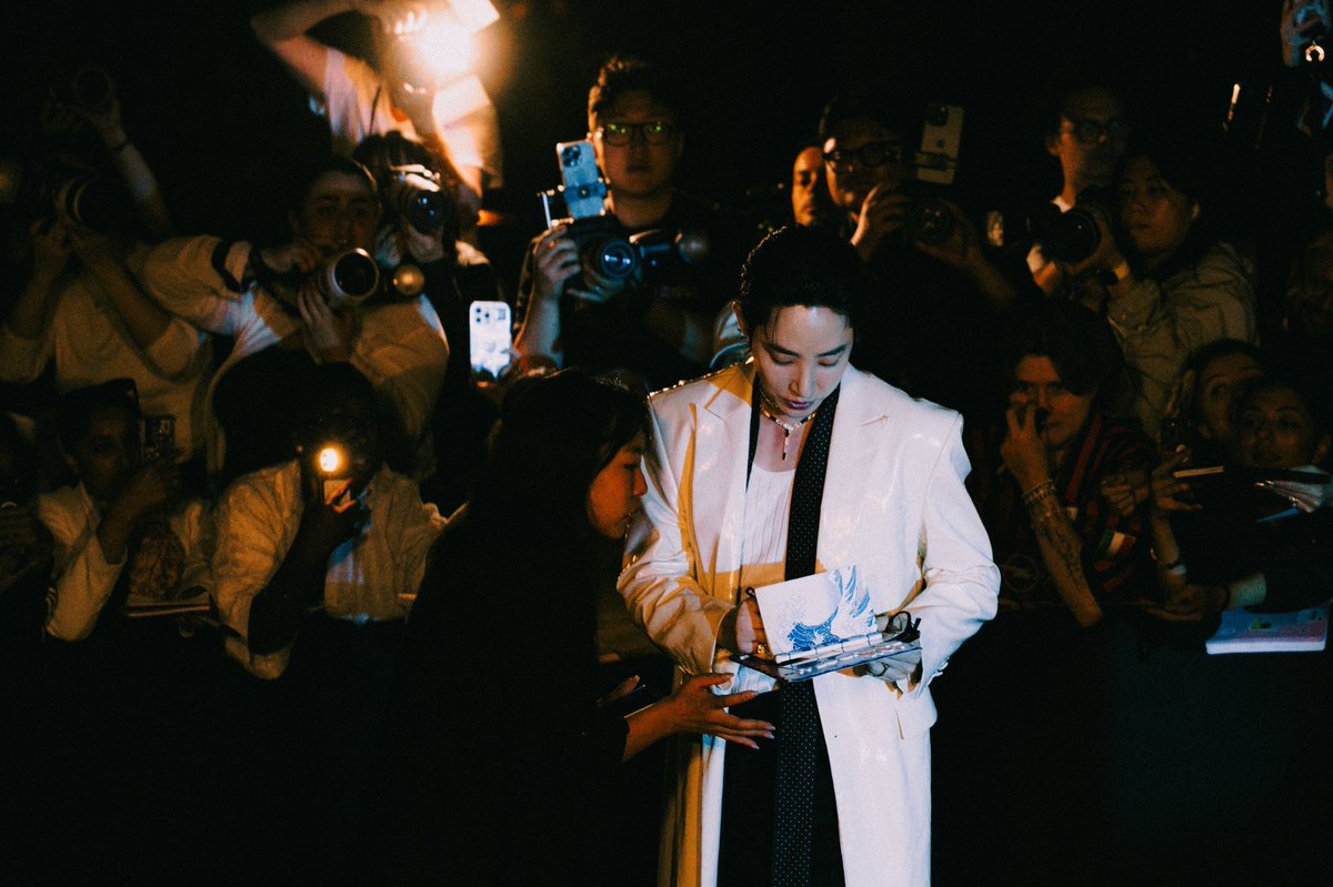 withshshix's tweet photo. @ emeric_gf

#이수혁 #LeeSooHyuk https://t.co/EWBJFUIn9J