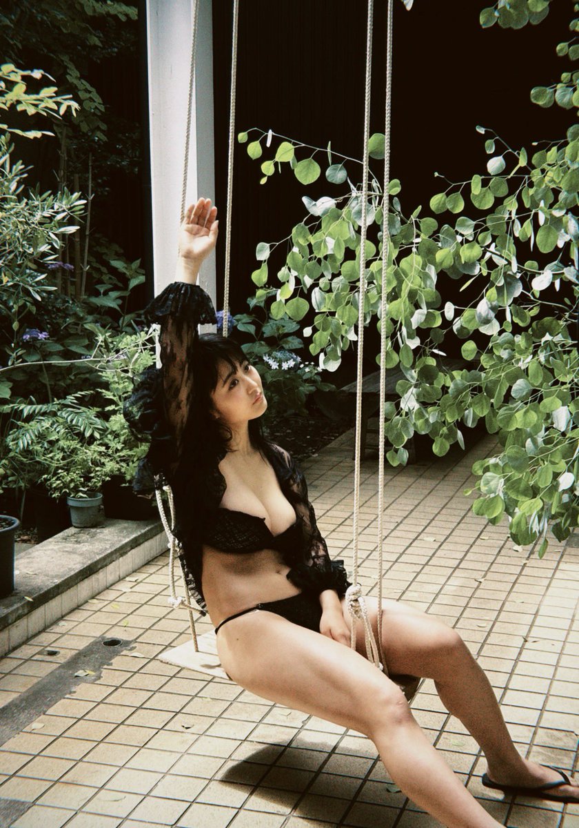 fukuiririka's tweet photo. 『週刊プレイボーイ』オフショット！♡
みていただけましたかね☺︎ https://t.co/6Gy0krN2VV