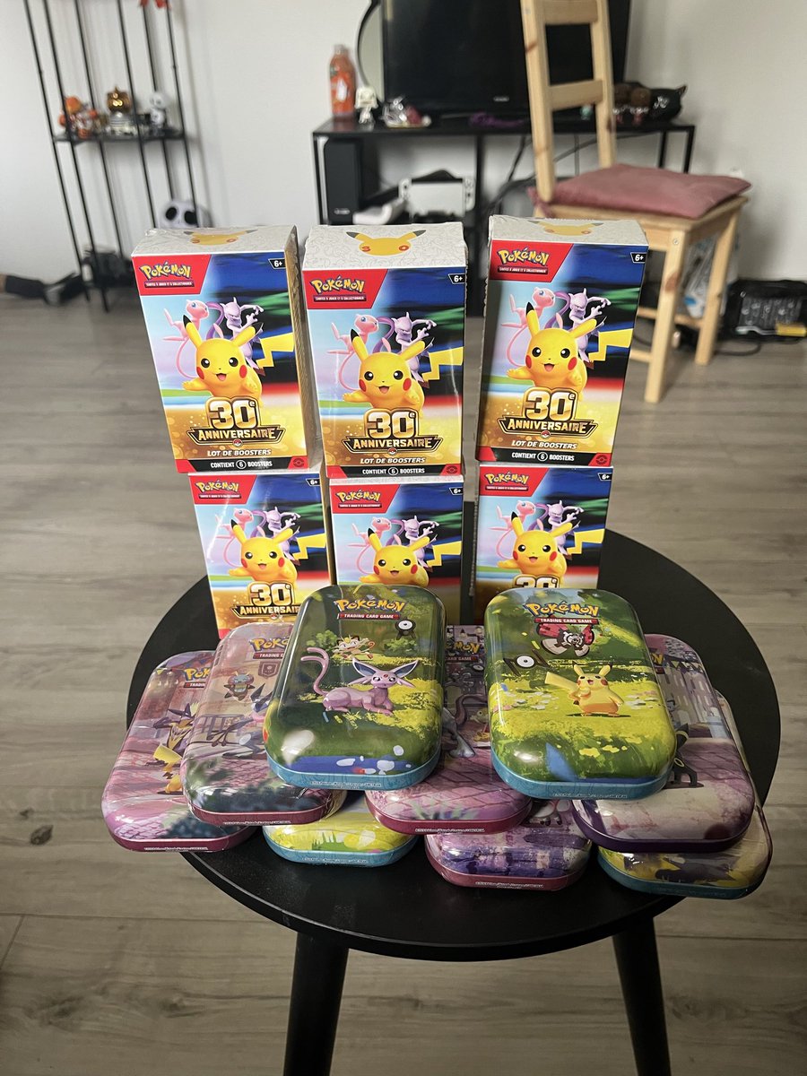 love_bouboubou's tweet photo. Victoire !!
.
.
.
#pokemon #pokemon30th #bundle #tcg https://t.co/qJytMDqS7i