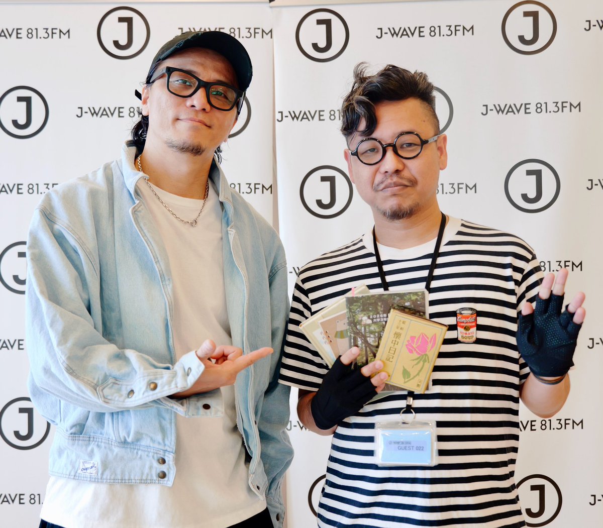 KREVA_DrK_dj908's tweet photo. [STAFF]
#KREVA
今夜10/2(金)23:00
#JWAVE『PILOT THE ORIGINAL』 

手帳類収集家 #志良堂正史 さんをお迎えします

あらゆる「手帳類」を 2000冊以上収集。誰かが誰にも見せるつもりなく残した記録を通して「書く・残す・読む」の意味を探ります

📻https://t.co/0mQtE8xuxm 

#theoriginal813 https://t.co/T4wKgMH0xd