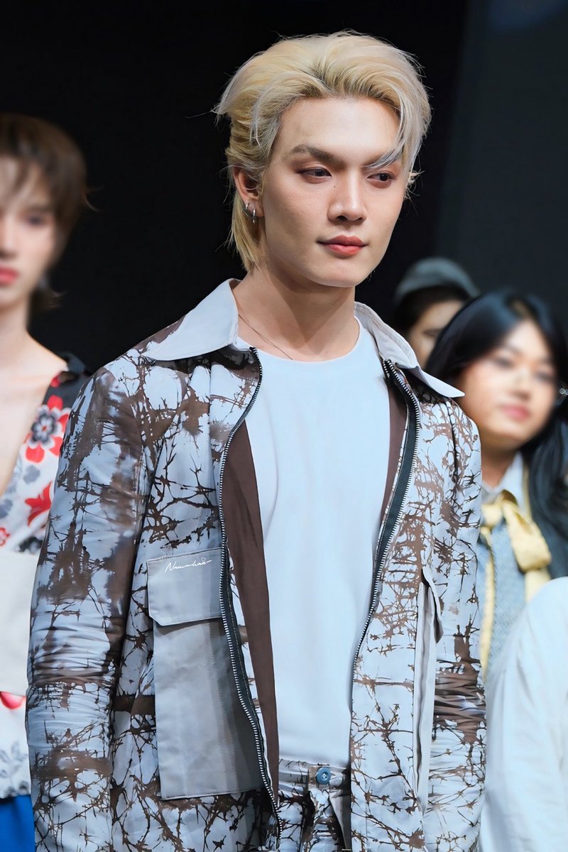 NamwhaN_89's tweet photo. ชุด หน้า ผม หล่อมากเลยเทอ 🤍

BOATOAT AT SIAM CENTER BIFW26

@Yong_yutt   #BoatYongyut 
#SiamCenterBIFW2026xBOATOAT https://t.co/Fb5iMbFqj5