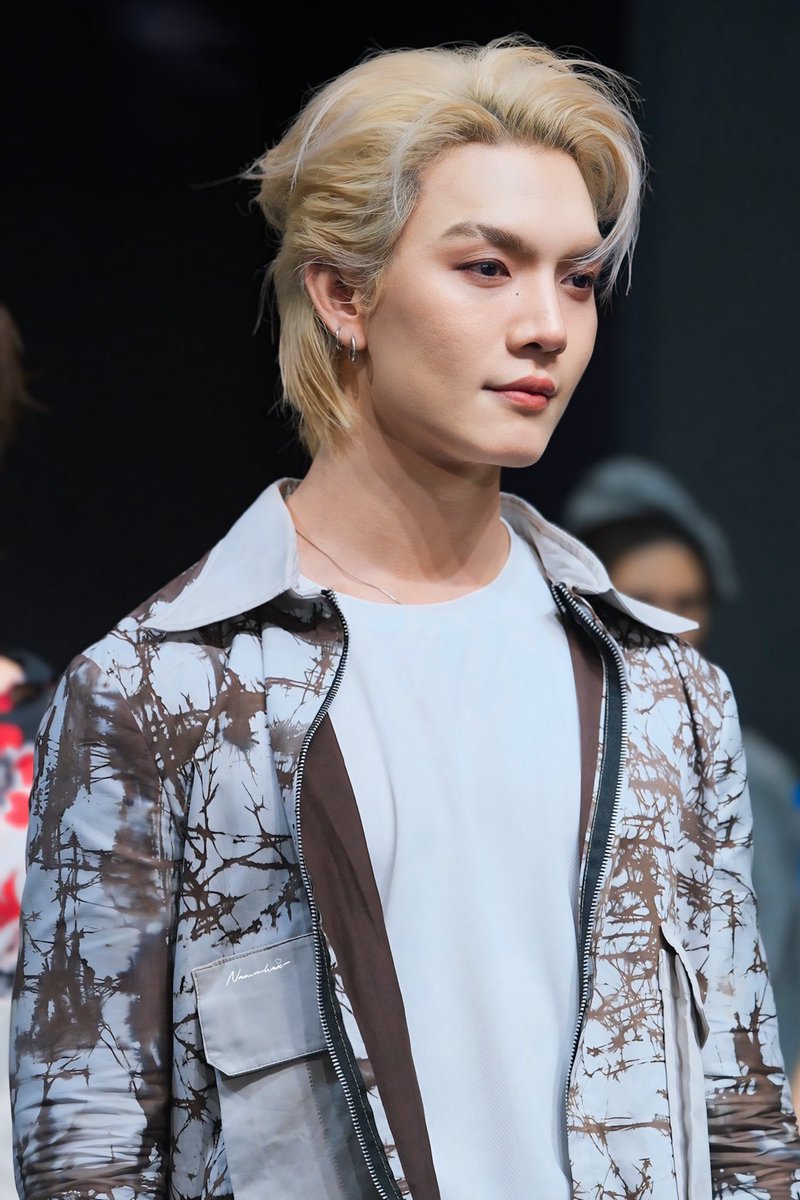 NamwhaN_89's tweet photo. ชุด หน้า ผม หล่อมากเลยเทอ 🤍

BOATOAT AT SIAM CENTER BIFW26

@Yong_yutt   #BoatYongyut 
#SiamCenterBIFW2026xBOATOAT https://t.co/Fb5iMbFqj5