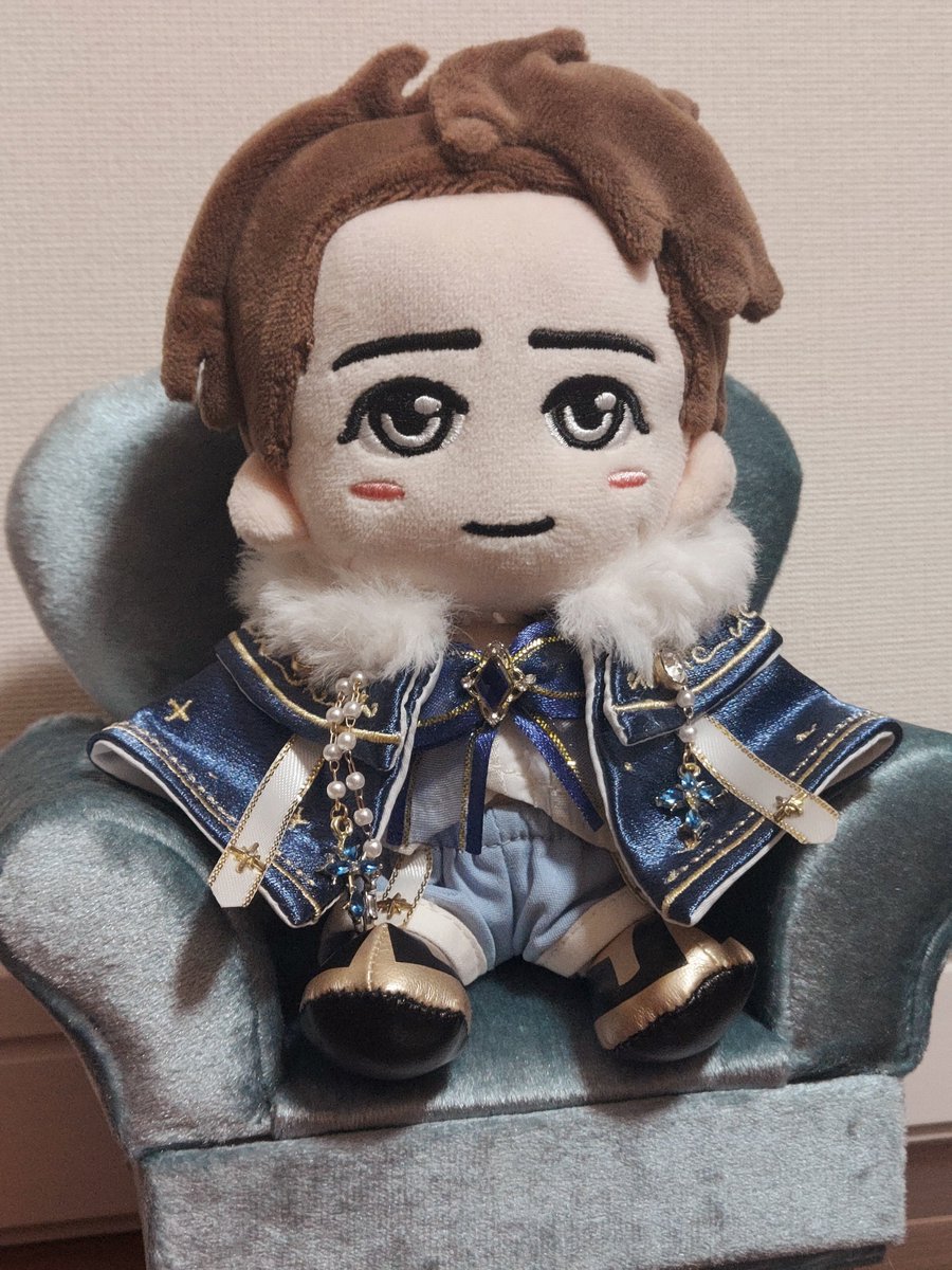 cihsara5's tweet photo. 素敵な服ゲット✨
かわいすぎるって💙💙💙
#大野智
#さと島 https://t.co/8nWjkqGb2y