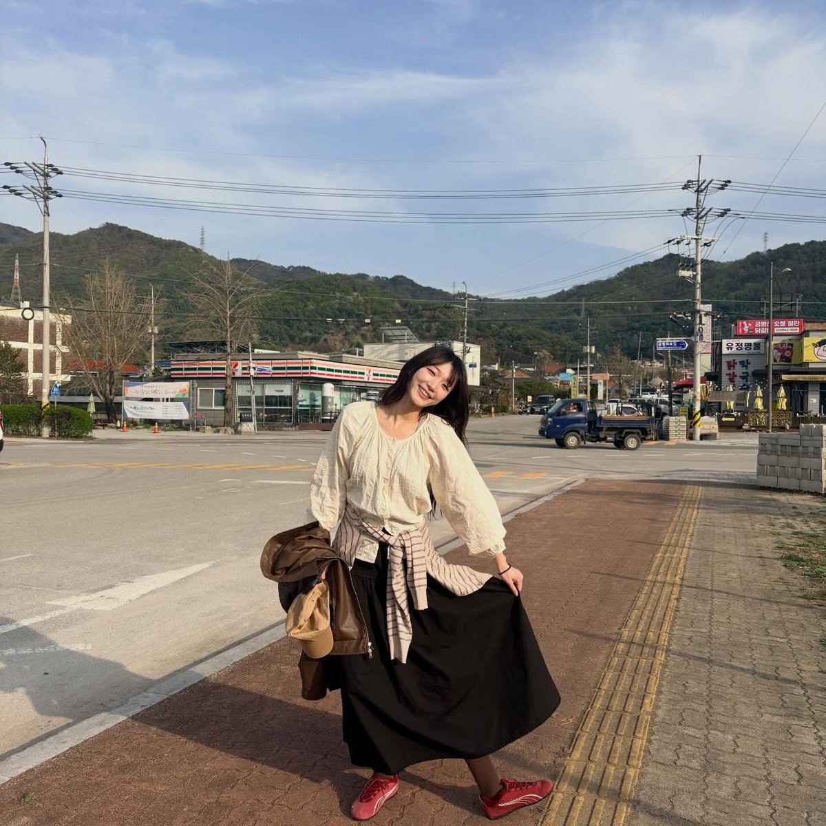 Lilium_dium's tweet photo. 사복입고 자연광에 있는 후를 좋아합니다 https://t.co/4OfonbpoO7