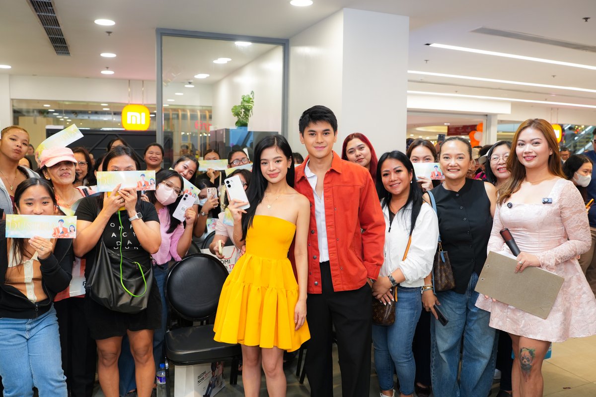Xiaomi_PH's tweet photo. DUSTBIA'S IN THE HOUSE! 🔥🧡
 
We had a blast celebrating the #REDMINote17Series first day sale with Dustin Yu and Bianca de Vera at the Xiaomi Store Megamall.
 
Now's the chance to get your hands on the REDMI Note 17 Series from October 2-11 and take home exciting freebies! 🌟 https://t.co/bxRFpuA1Sg