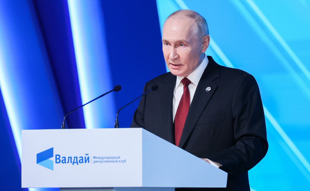 ukrpravda_news's tweet photo. Bloomberg: Росія збільшує військові видатки – Путін готується до багаторічної війни https://t.co/g3P1rZ2ERg https://t.co/yhNyYDidED