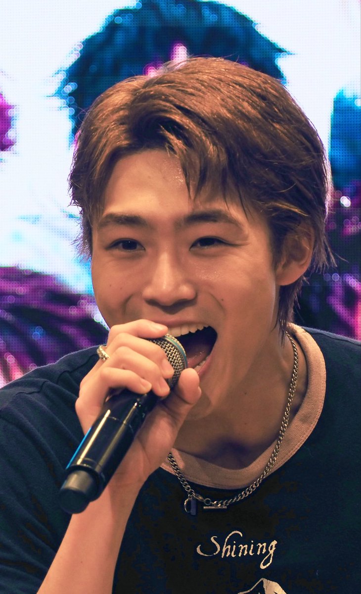 B_UR_sky's tweet photo. WATWING EP「love」リリースイベント 
　　　　　　　　　　　　📍アリオ八尾
┏━━━━━━━━━━━━━━━━━━┓ 
    特技『一生懸命』で全力で音楽を届ける姿が
　　　　　最高に格好良い、倫太郎
┗━━━━━━━━━━━━━━━━━━┛
#八村倫太郎 #WATWING #WATWINGリリイベラブ https://t.co/dC0HkE2BLW