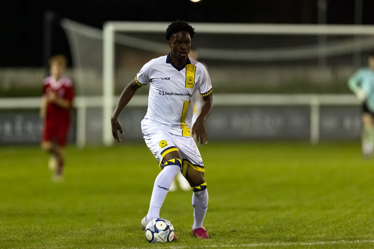TUFC1899's tweet photo. 🙌  𝗢𝘂𝗿 𝗬𝗼𝘂𝗻𝗴 𝗚𝘂𝗹𝗹𝘀 𝗴𝗼 𝗺𝗮𝗿𝗰𝗵𝗶𝗻𝗴 𝗼𝗻!

Well played, lads!

📸  𝘾𝙧𝙖𝙞𝙜 𝙎𝙩𝙚𝙫𝙚𝙣𝙨

#tufc #FAYouthCup https://t.co/3E8muSLl9v