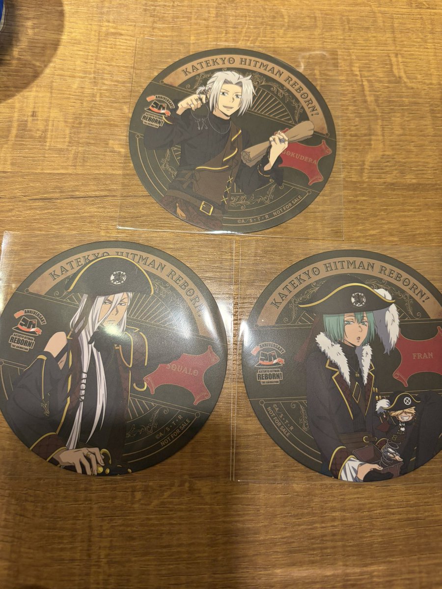 dreamingsk8's tweet photo. 【交換】
家庭教師ヒットマンREBORN! リボーン アニメイトカフェ アニカフェ コースター

譲)
獄寺 スクアーロ フラン

求)
雲雀 ディーノ

等身同士の交換希望
只今池袋におります
後日都内(又は川崎)手渡し、郵送可能
よろしくお願い致します https://t.co/pvTnWWqadY