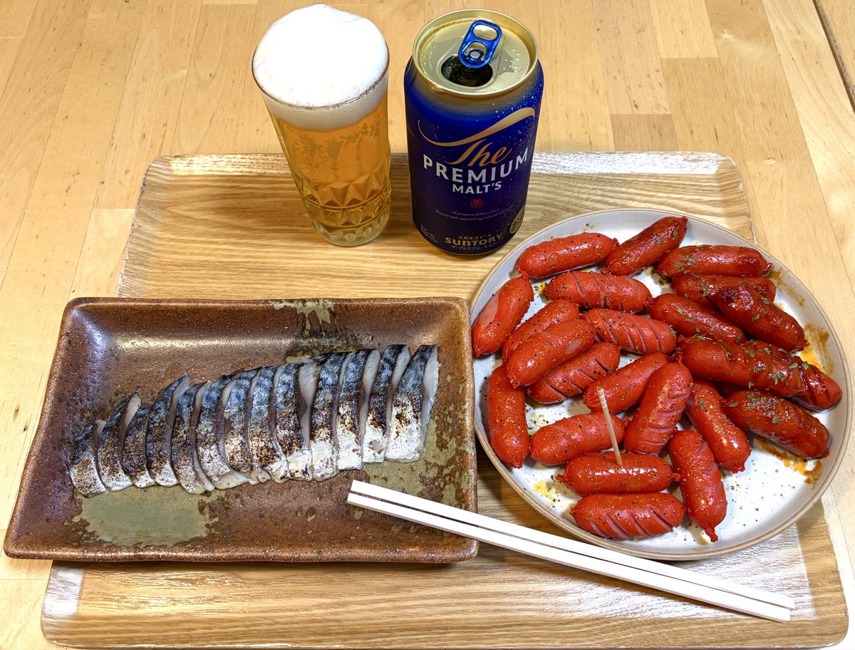 adon0609's tweet photo. 自分メモ

華金✨の夜は…

好きなモノだけで キメるッ‼️🍺

#自炊メシ
#男子ごはん https://t.co/blSuPVMQGP