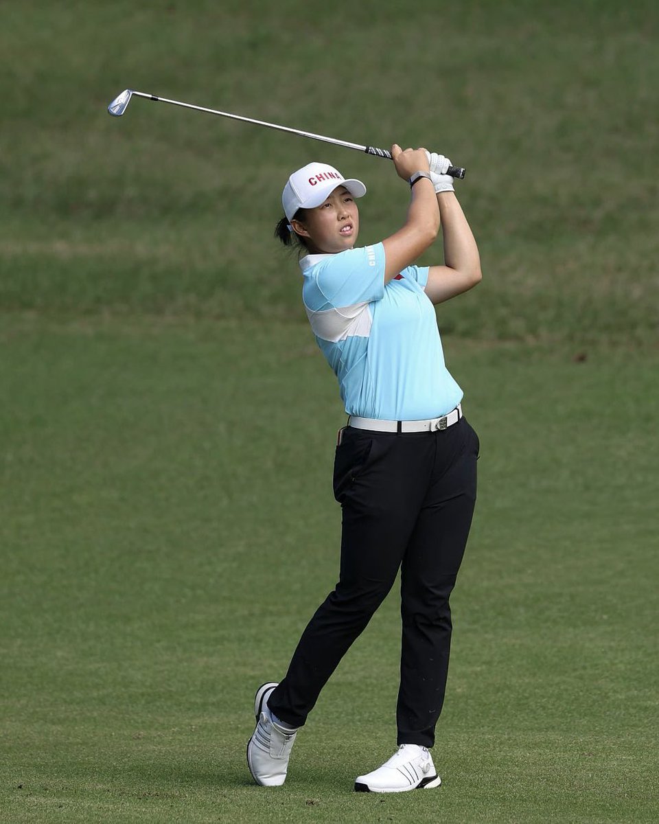LETgolf tweet picture