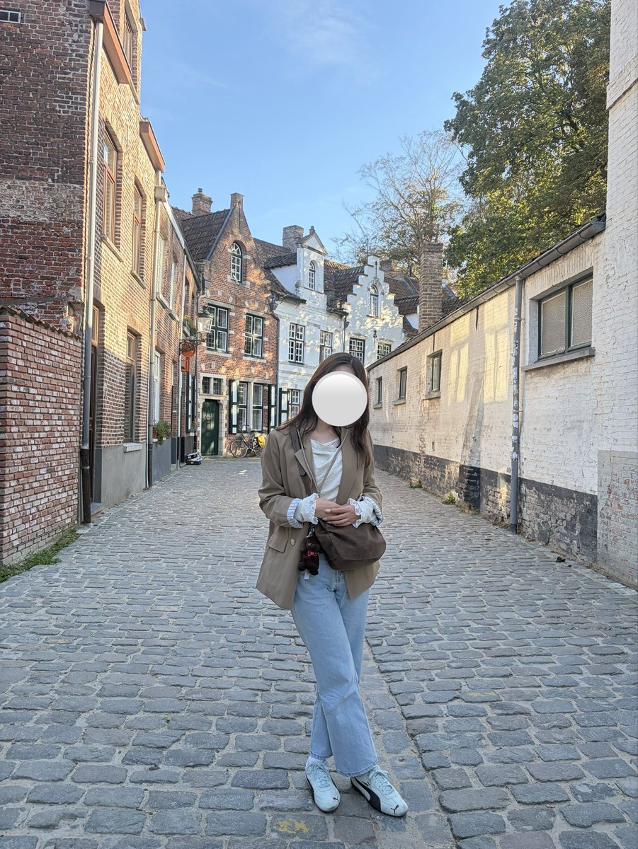 baka_taro_'s tweet photo. ブリュージュ🇧🇪
さすが北のヴェネツィア👏 https://t.co/f6rtHTVVgT