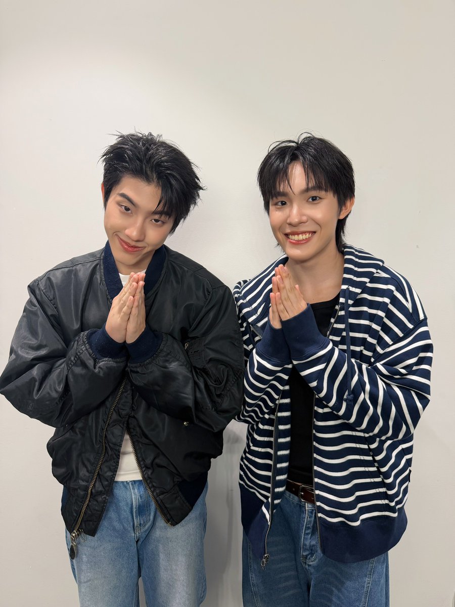 GmmtvShop's tweet photo. เคน-พอล ขอบคุณทุกคนที่มาร่วมกิจกรรม Fan Sign ครั้งแรกของพวกเรา ในงาน GMMTV FANIVAL 2026 : Happy Family นะครับ

@Kktken_Lim @Tananloh

#GMMTVFANIVAL2026HappyFamilyxKP
#GMMTV https://t.co/GBXKbtJ724