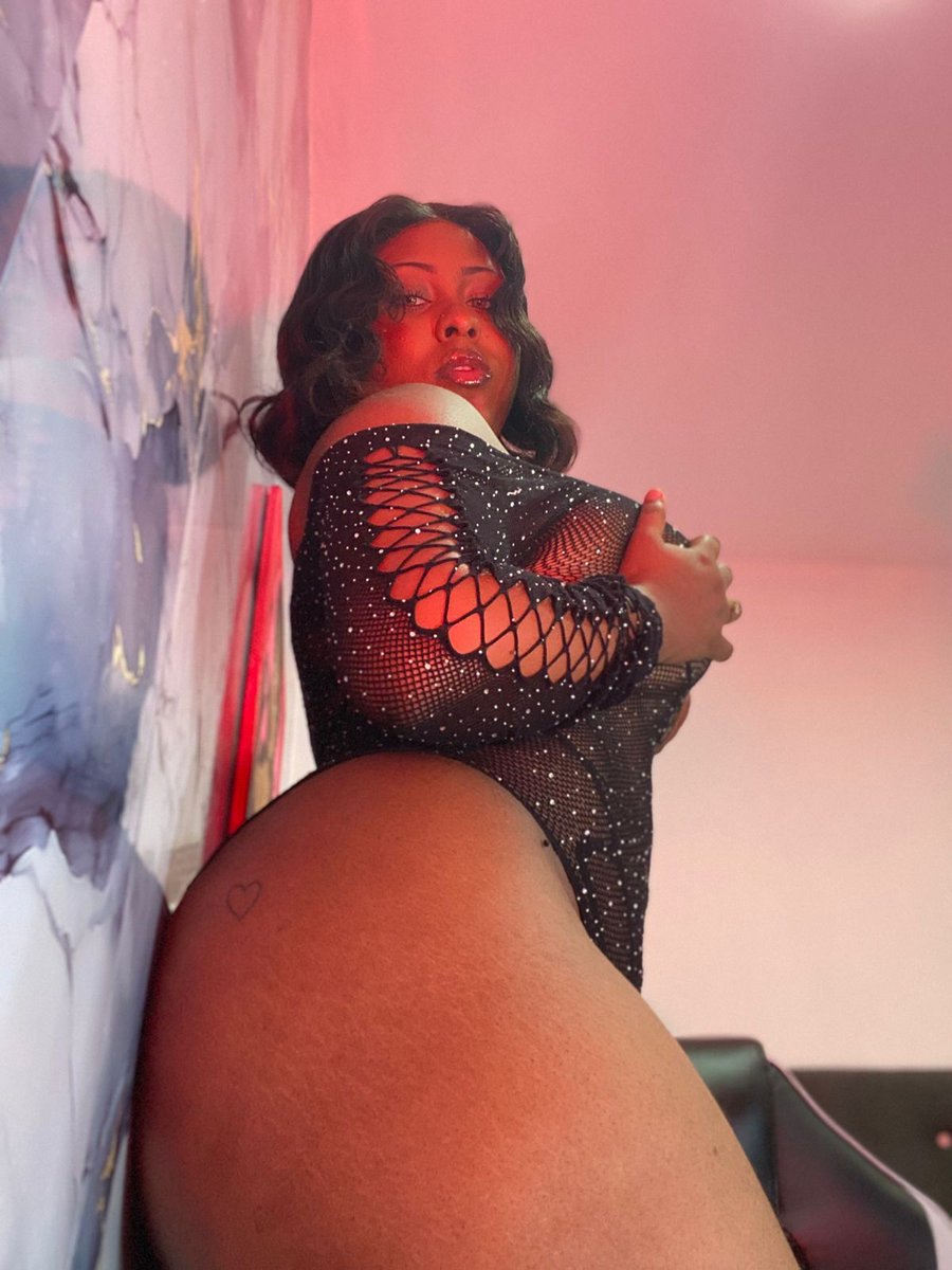 angelcolpiedra's tweet photo. Welcome my love, enjoy this sexy and exciting Latina girl #LATINA #SNWF #WEBCAM @bomgacams♥ https://t.co/biJ5WUbeuP https://t.co/H2fdwrnYuu