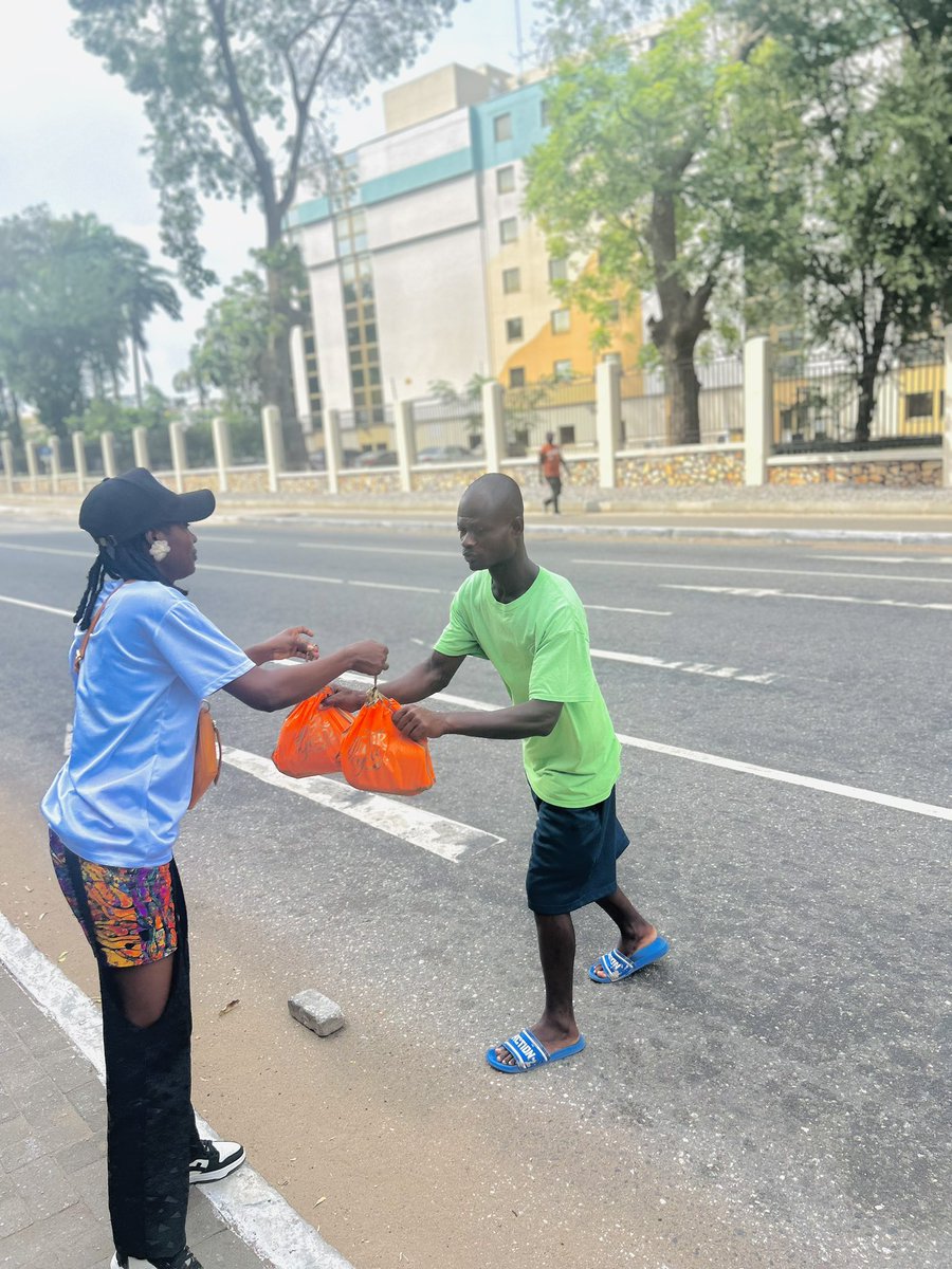 esiwilsonfound's tweet photo. Looking back on the impact we made through Feed the Street 2025.Thank you to everyone who supported this mission.πβ€οΈ
#EsiWilsonfoundation
#ForGodAndHumanity https://t.co/IcvbQ9iGnI