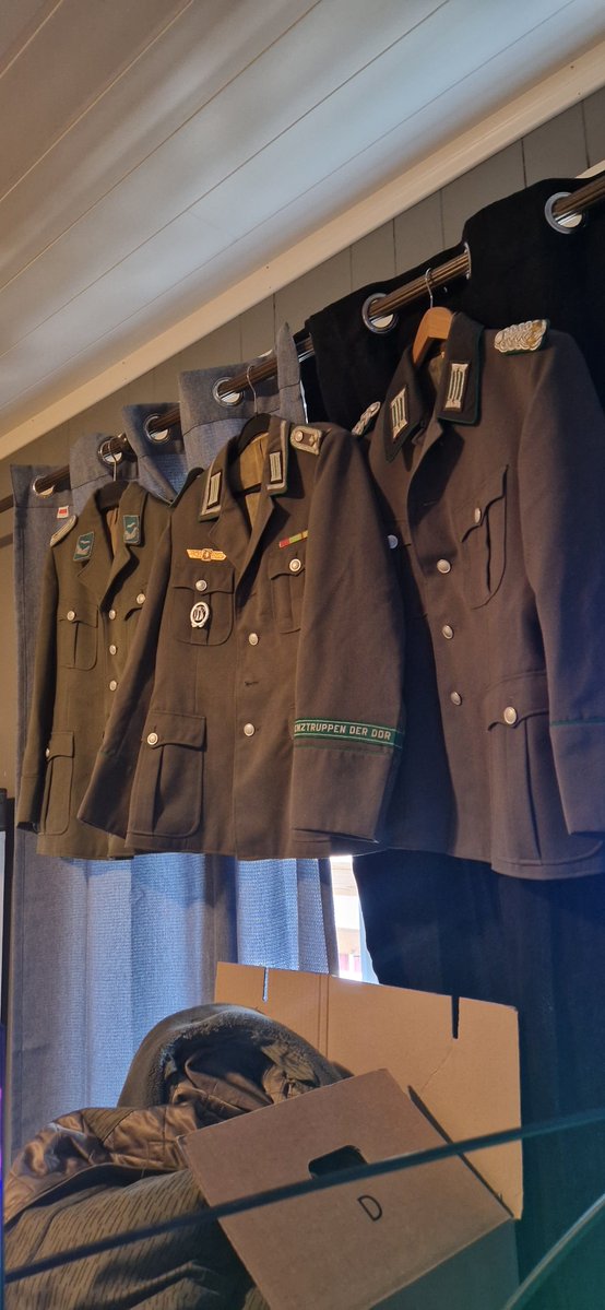 Erichhonecker89's tweet photo. Recently moved into a new apartment however the most important parts are already out and visible 😎 #ddr #larp https://t.co/xUHYMDK80I