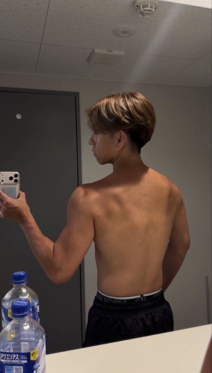 zeexps's tweet photo. 💪 https://t.co/uNn7dzw75w