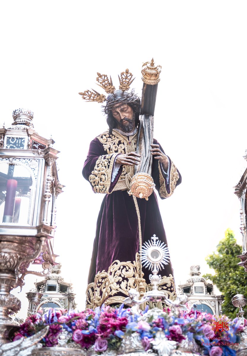 7_Palabras's tweet photo. La Banda de Música Villa de Guillena acompañará a Nuestro Padre Jesús de la Divina Misericordia durante la estación de penitencia del próximo Miércoles Santo.

Una elección fruto del estudio y la valoración de distintas propuestas, con el propósito de ofrecer un acompañamiento musical acorde con la identidad y las características de nuestra estación de penitencia.

Banda y archicofradía trabajan ya conjuntamente en la definición de un repertorio de carácter solemne y de corte clásico, pensado para integrarse en el discurrir del paso y de la cofradía durante la tarde y noche del Miércoles Santo.

🔗 Toda la información: https://t.co/8wZQtRtgIi
@bmguillena